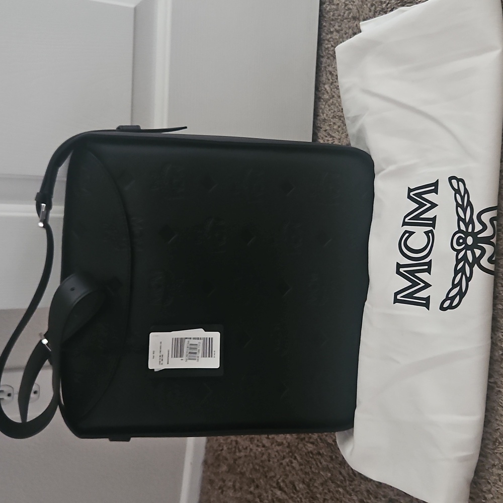 MCM Large Aren Hobo Bag *rare*